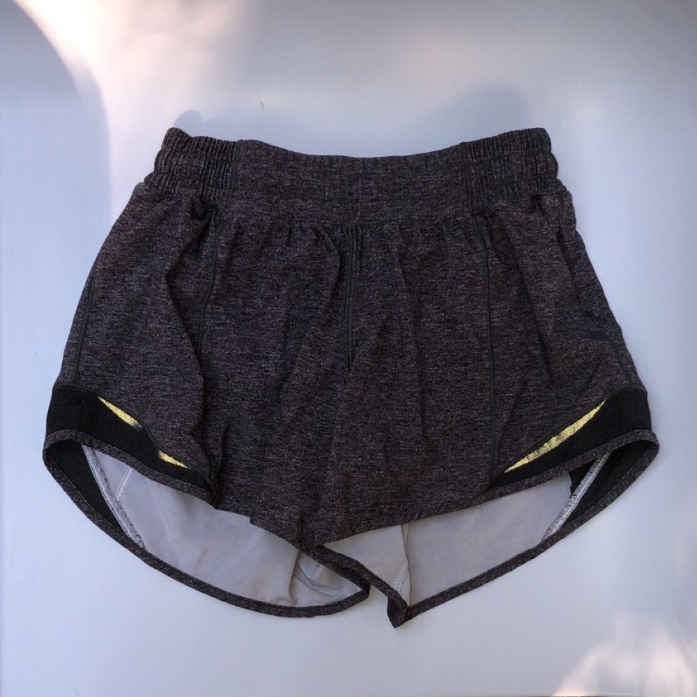 lululemon hotty hot shorts
